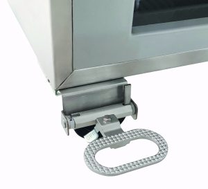 APERTURA PORTA A PIEDE PER ARMADI FORCAR REFRIGERATION